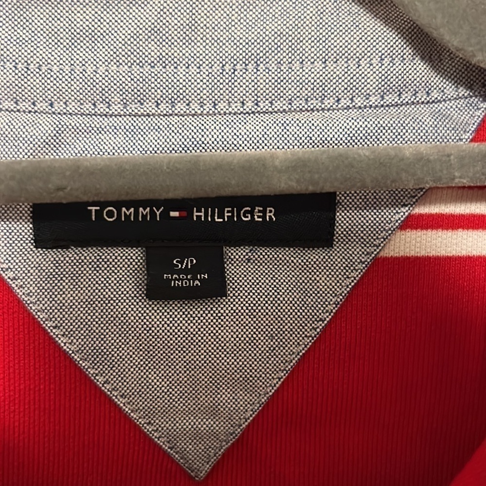 Tommmy hilfiger short sleeve - Picture 2 of 2